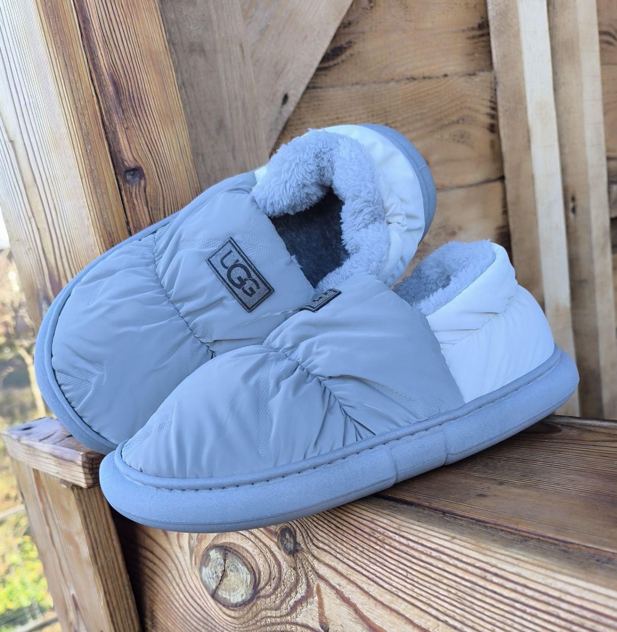 Мокасини Дутики двоколірні UGG СІРШІ З БІЛИМ на гнучкій високій підошві автоледі унісекс зимові сліпони