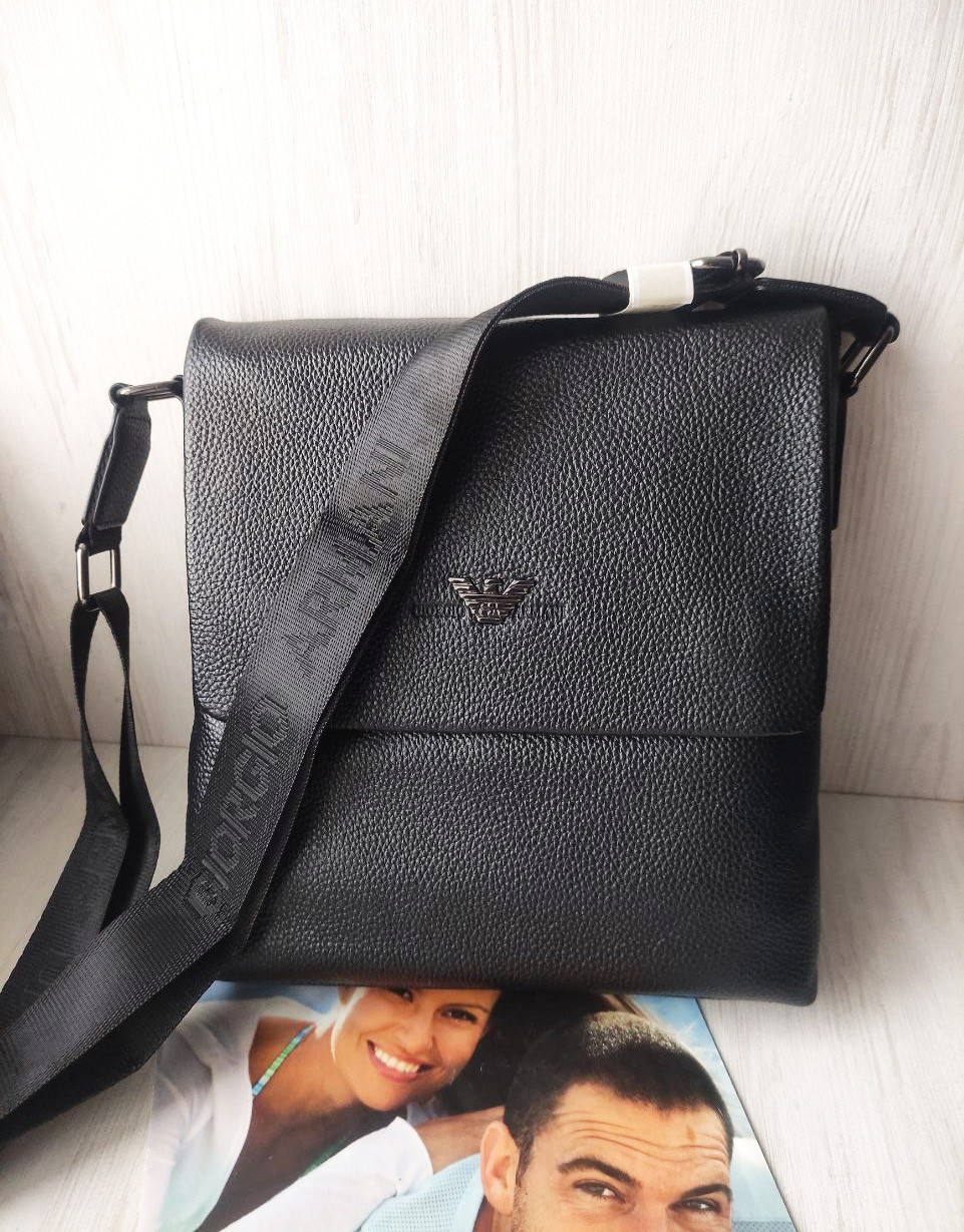 Чоловіча шкіряна сумка Armani чорна