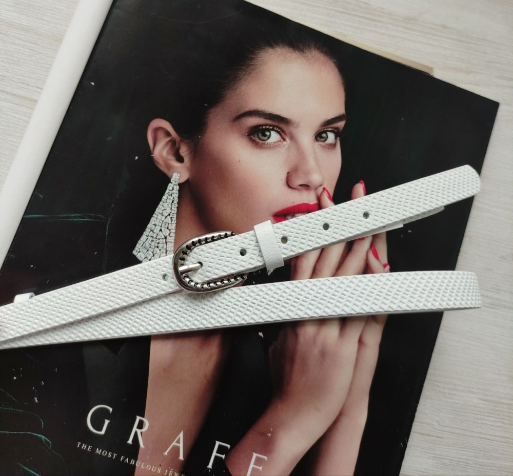 Узкий кожаный ремень с тиснением белый, фото 1