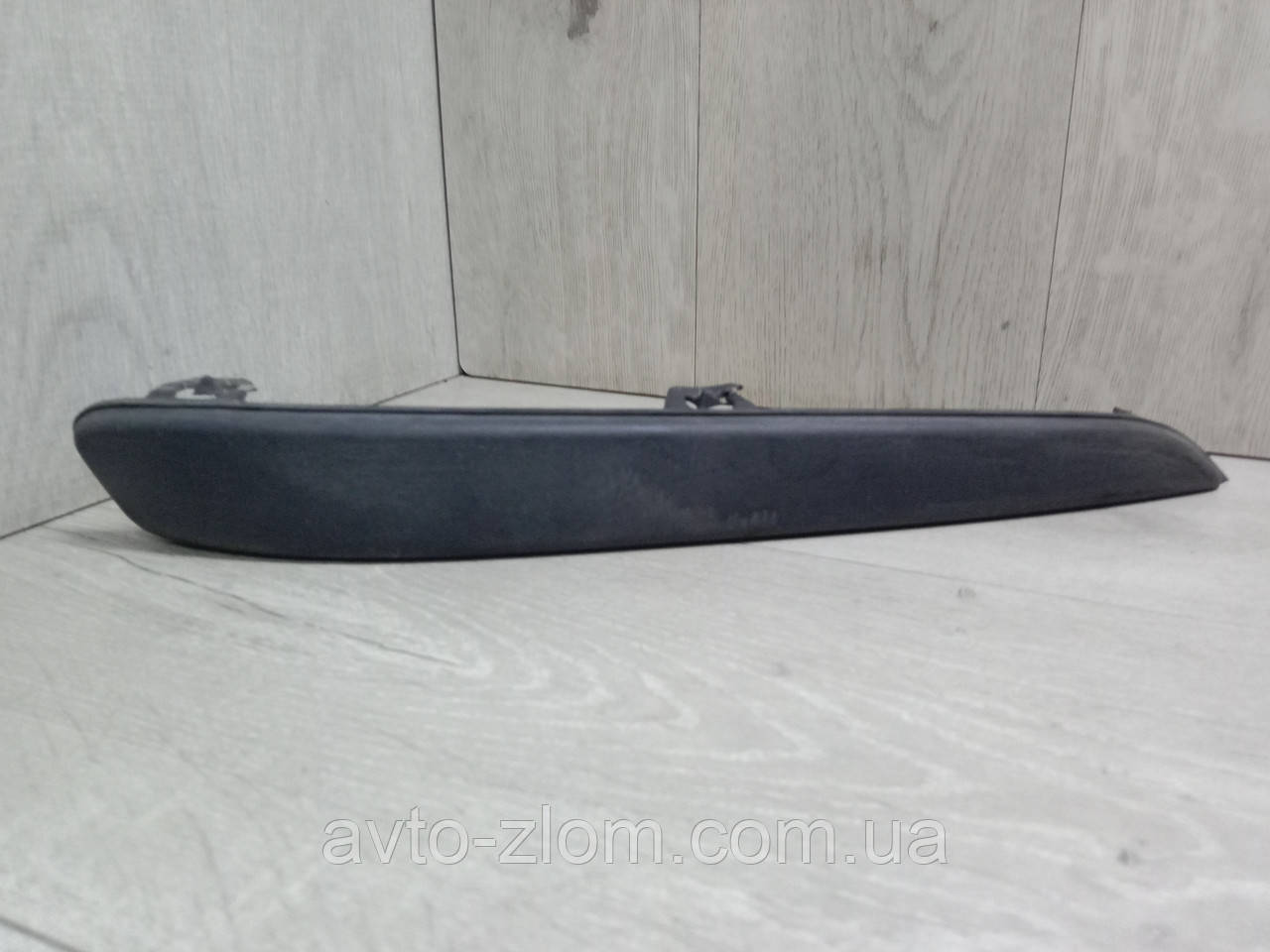 Молдинг переднього бампера Opel Astra H, Opel Astra. Правий. 13121994., фото 1