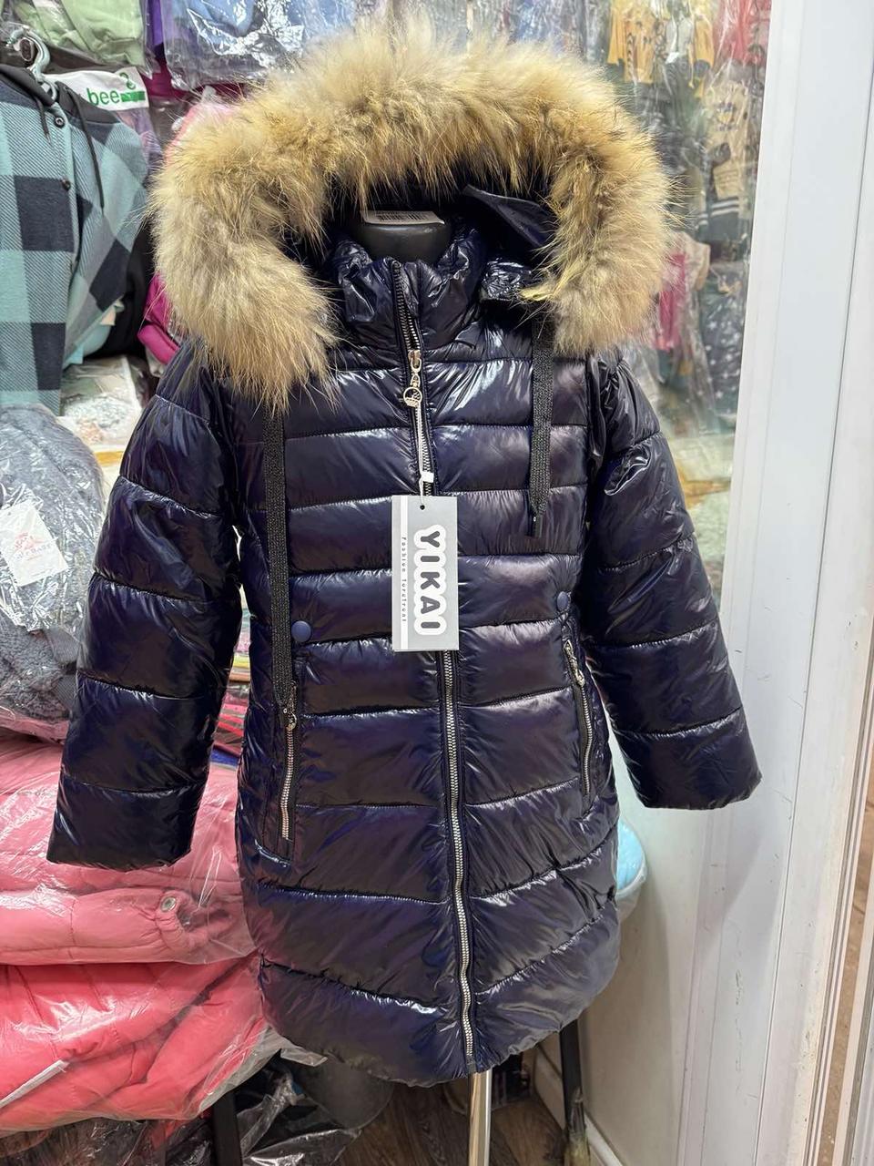 Пальто дитяче для дівчинки зимове.