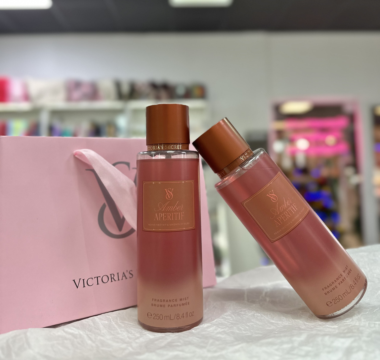 Парфумований спрей для тіла Victoria's Secret Amber Aperitif Fragrance Mist 250ml