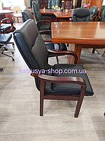 Крісло конференційне Кальярі (преміум) шкіра чорне