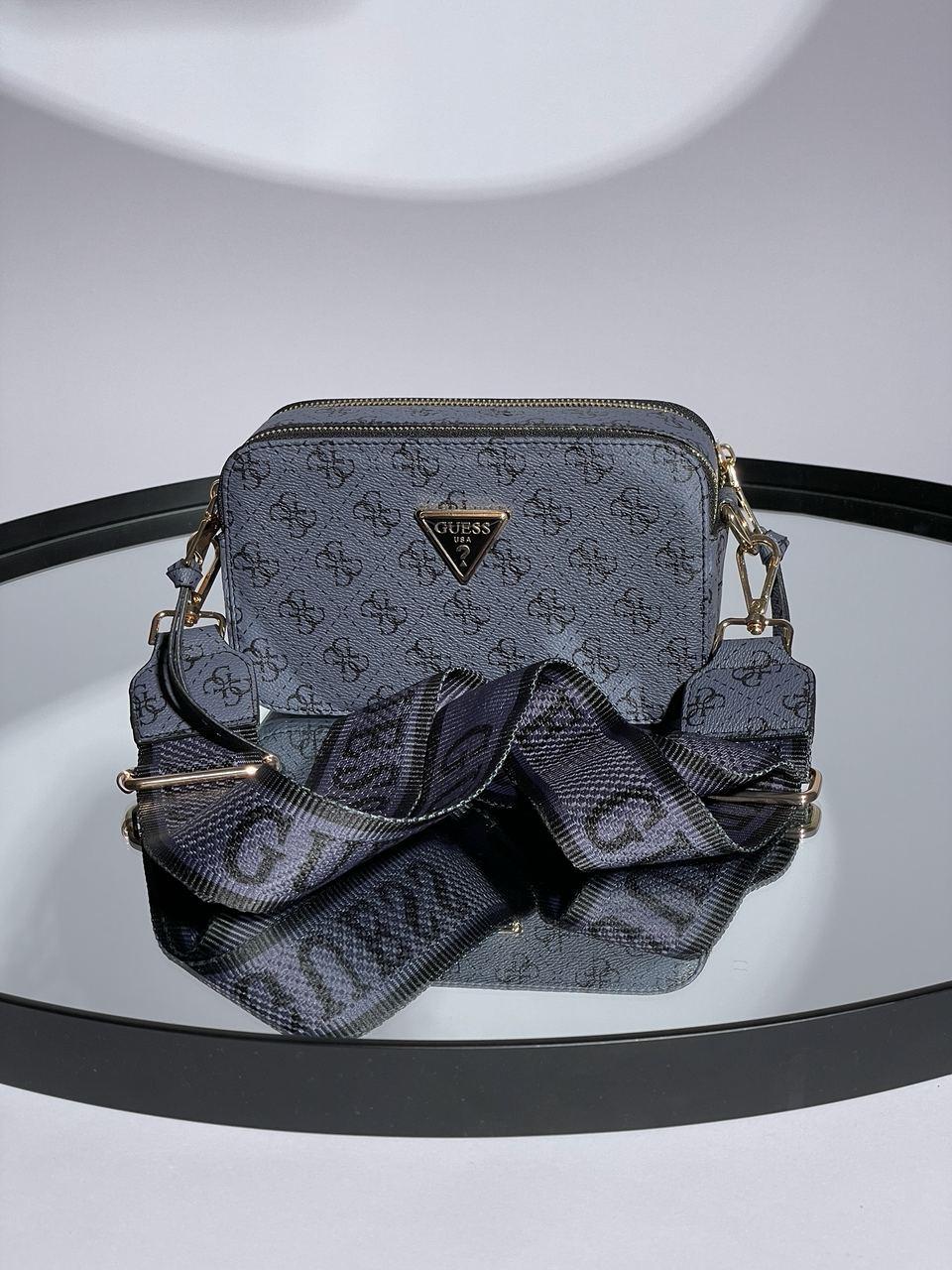 Жіноча мінісумочка Guess Zippy Snapphot Blue (синьо-сіра) красива маленька сумочка на довгому ремені S79 vkross, фото 1