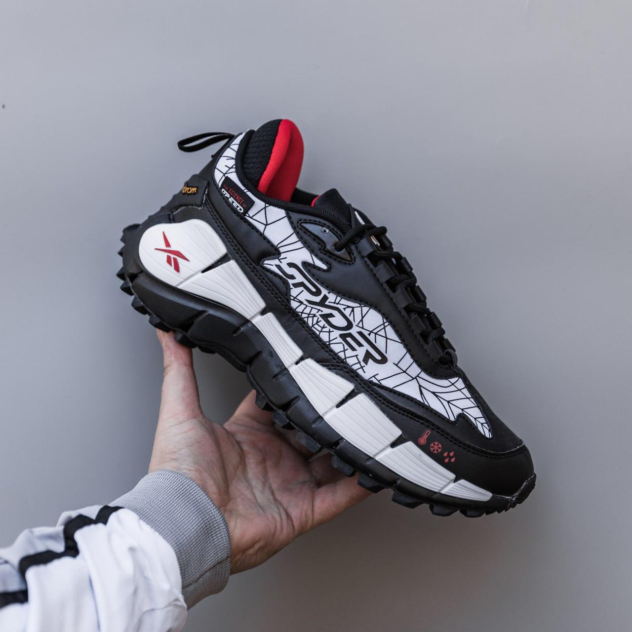 Чоловічі осінні кросівки Reebok Zig Kinetica 2,5 Edge (чорно-білі) повсякденні кросівки 2898 Рибок vkross