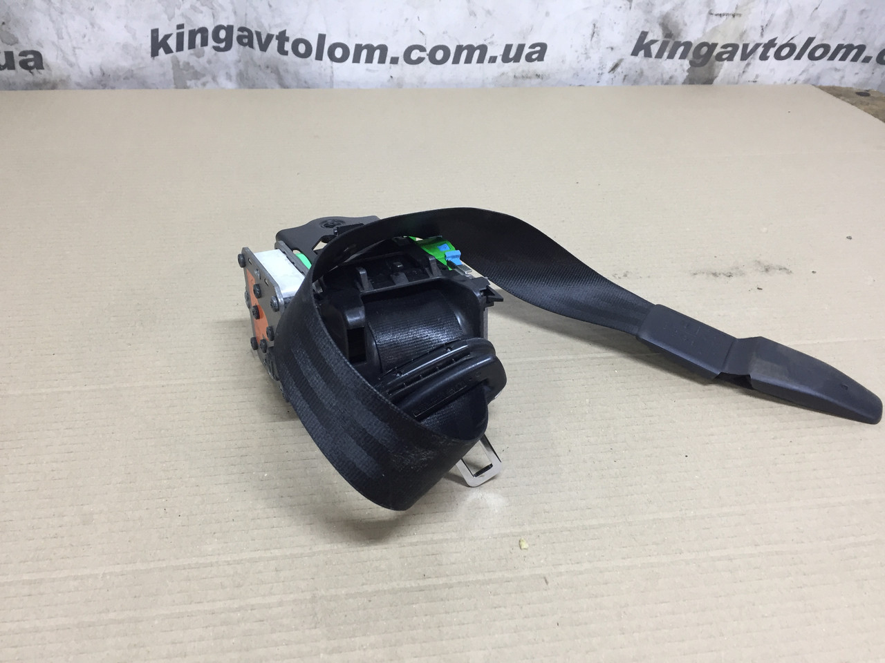 Ремінь безпеки передній лівий Audi A4 B8 8K1857705JV04