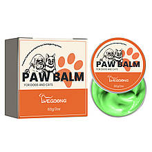 Догляд за лапами котів