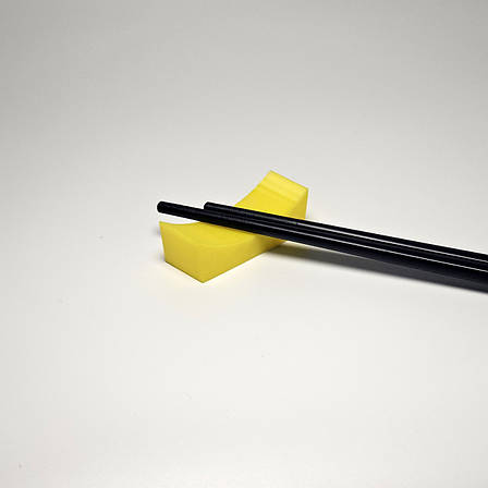 Підставка для китайських паличок суші жовтий колір пластикові, фото 1