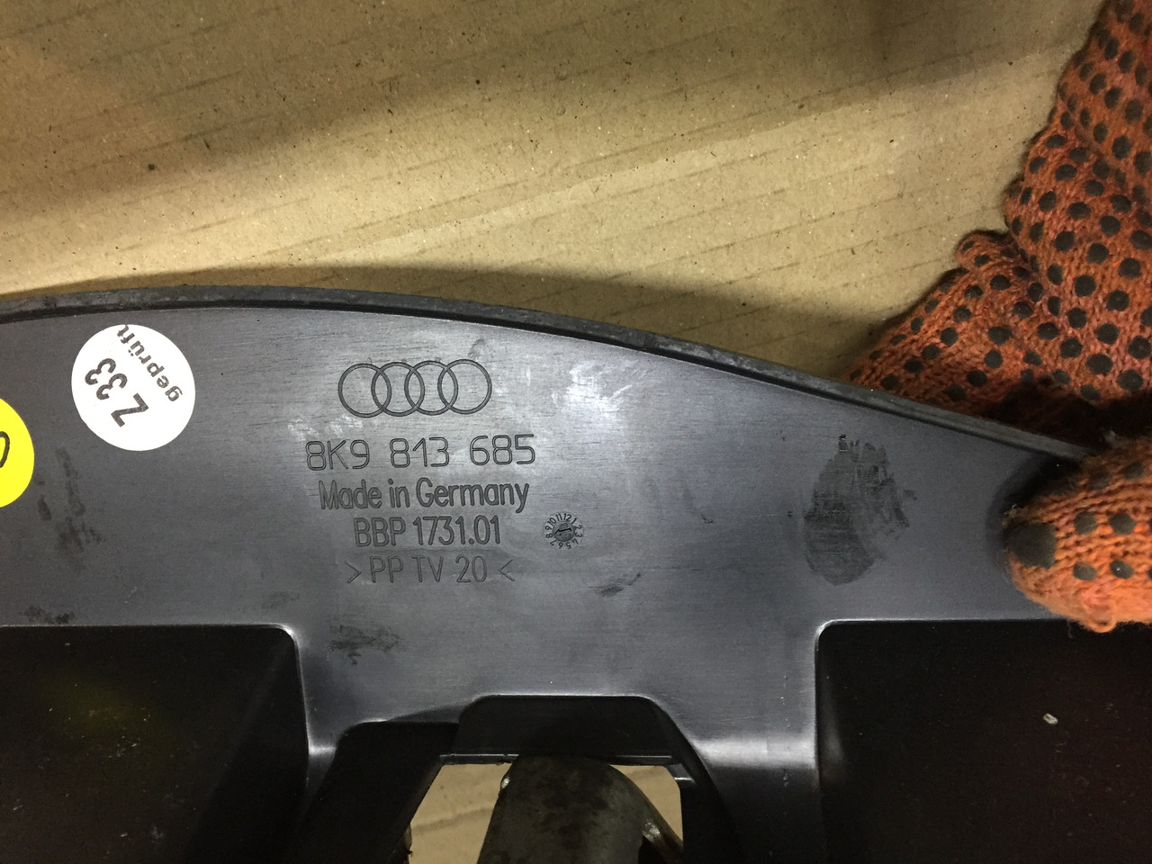 Кронштейн кріплення домкрата Audi A4 B8 8K9813685