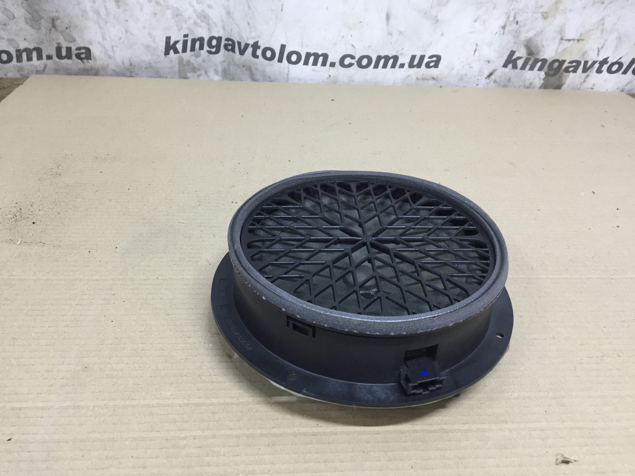 Динамік передній Audi A4 B8 8T0035415