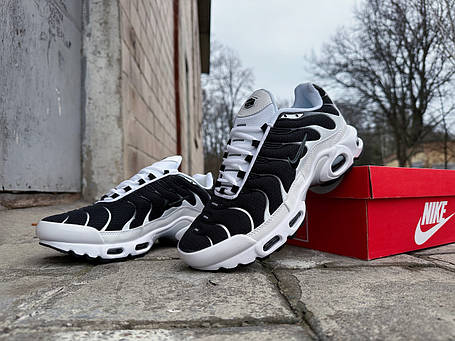 Кросівки Nike Air Max Plus TN унісекс White білі з чорним, фото 1