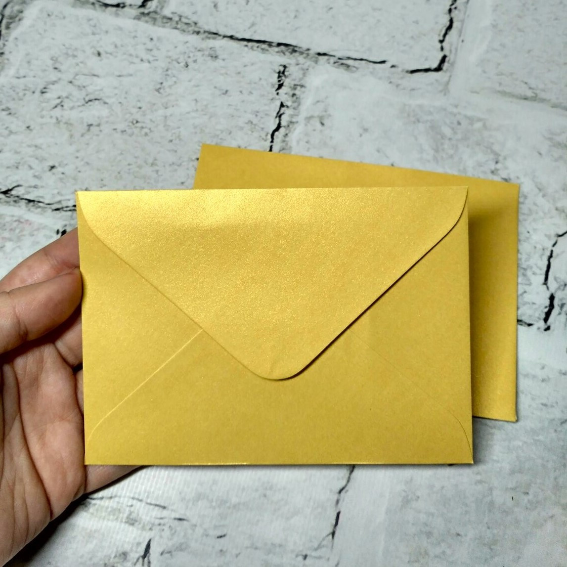 Конверт паперовий Перламутр 9,3х13 см Жовтий 162-8