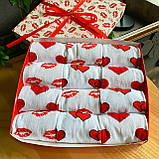 Подарунковий оригінальний набір шкарпеток для чоловіків шкарпетки з поцілунками 12 пар у коробці на день Br BAR, фото 8