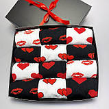 Оригінальний бокс шкарпеток хлопцям на 12 пар 40-45 р чорно-білі та бавовняні з малюнком для закоханих Br BAR, фото 5