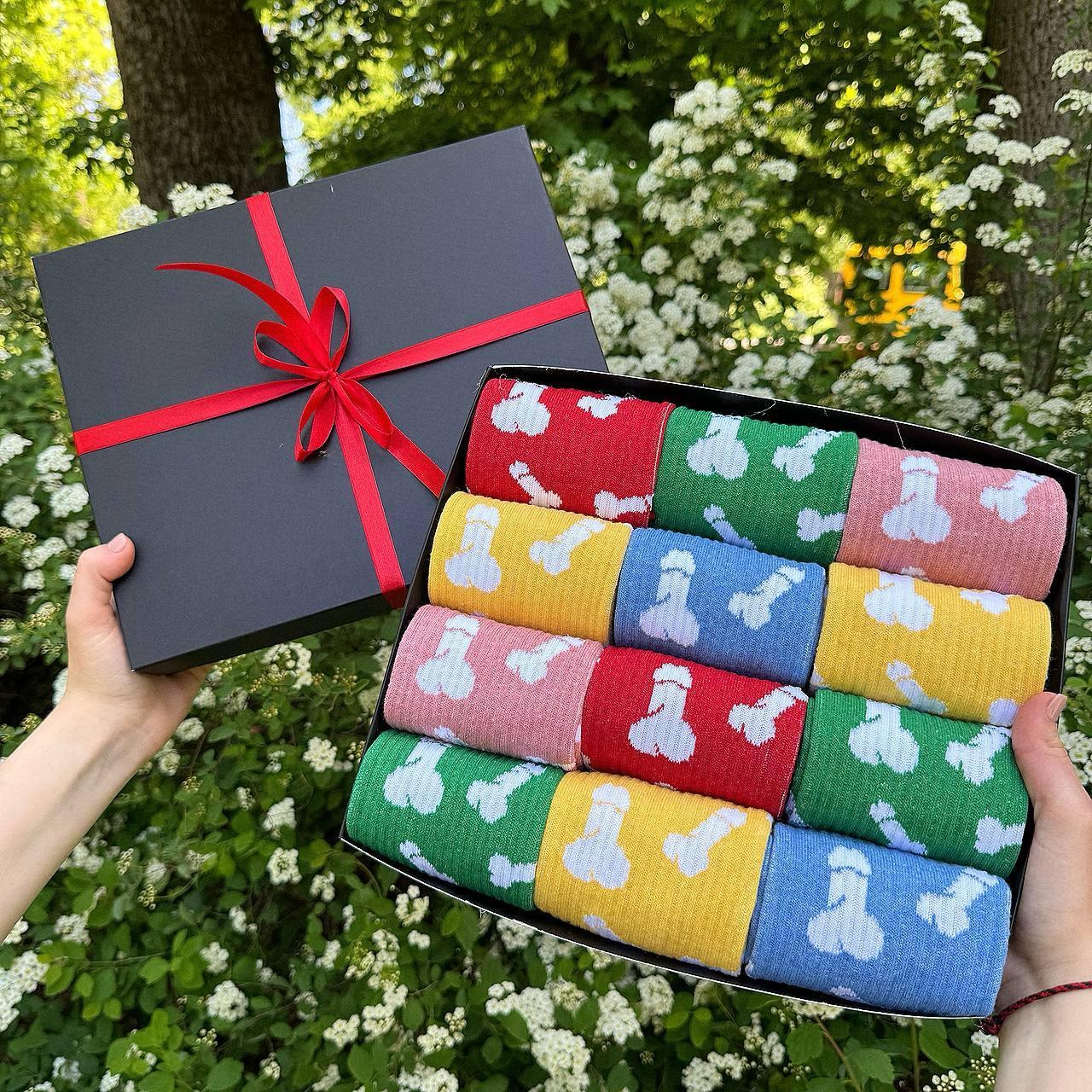 Набір шкарпеток чоловічих високих демісезонних з яскравим барвистим тренд дизайном 40-45 12 шт у Br BAR, фото 1