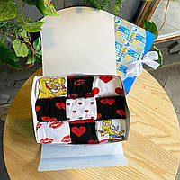 Подарунковий бокс шкарпеток хлопцям на 9 пар 40-45 р яскраві з принтом на день закоханих трикотажні, довгі Br BAR