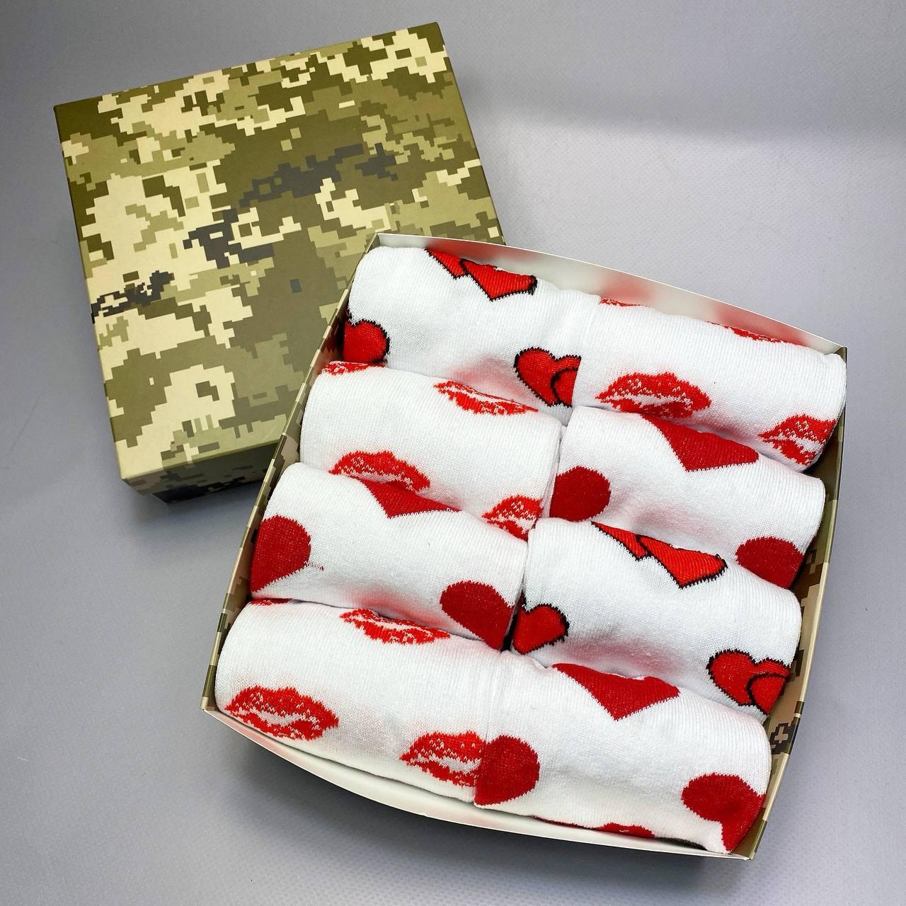 Подарунок парню на день народження бокс якісних стильних шкарпеток 8 пар у коробці 40-45р яскраві модні Br BAR, фото 1