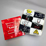 Прикольний бокс шкарпеток чоловічих високих демісезонних зі смішним принтом 40-45 8 шт в оригінальній Br BAR, фото 5