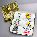 Креативний бокс шкарпеток чоловічих високих демісезонних білих із веселими приколами 40-45 6 пар на Br BAR, фото 3