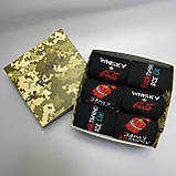 Подарунковий бокс шкарпеток чоловічих довгих демісезонних креативних чорних з яскравими малюнками 40-45 6 Br BAR, фото 3