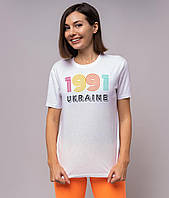 Футболка жіноча біла молодіжна патріотична з крутим текстовим принтом UKRAINE 1991 для жінок Br BAR