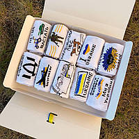 Бокс шкарпеток жіночих високих, коротких демісезонних з патріотичним акцентом 10 шт 36-41 у подарунковій Br BAR