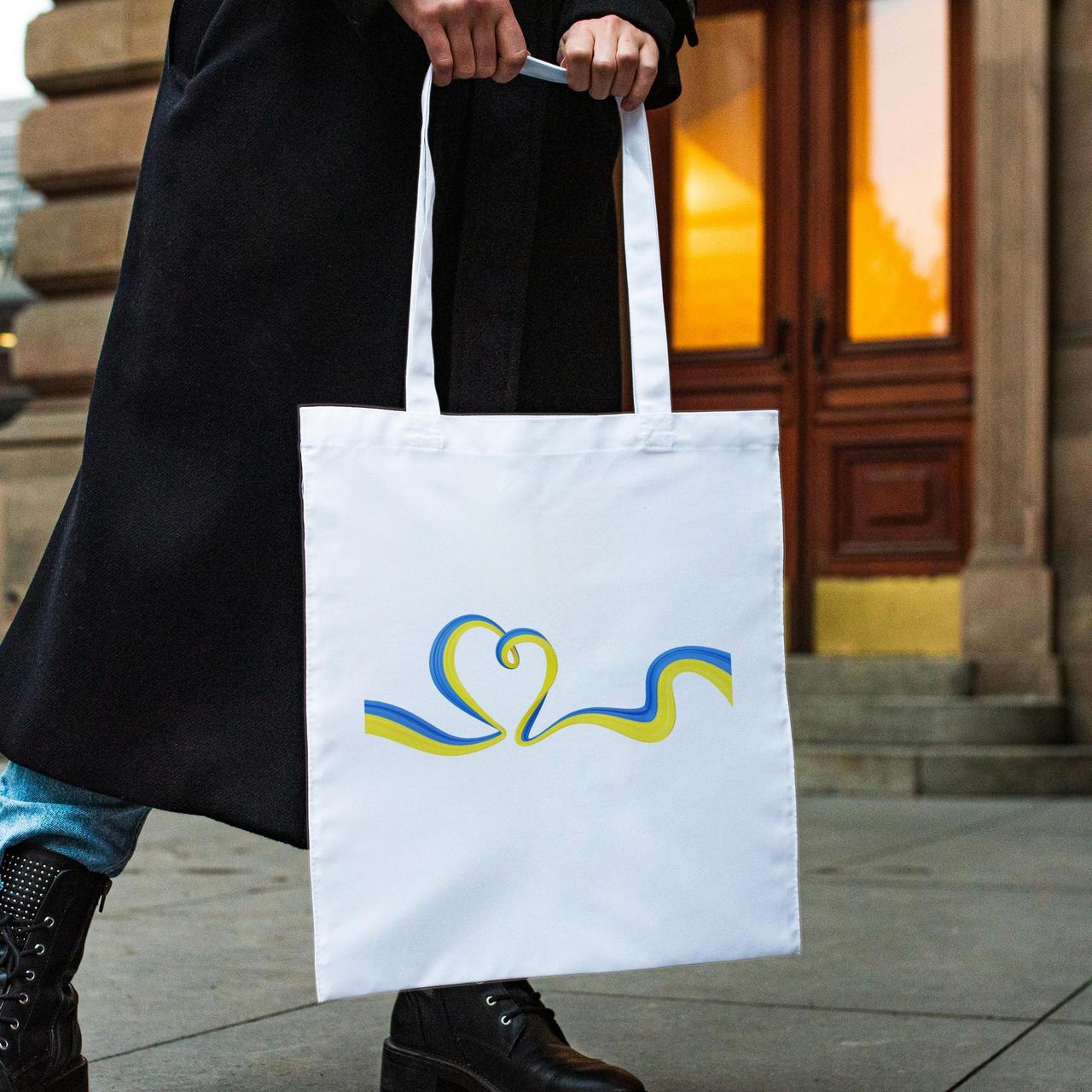 Патріотична жіноча сумка шоппер з милим принтом "Прапор України" біла бавовняна та водонепроникна Br BAR, фото 1