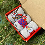 Подарунковий набір чоловічих Новорічних червоних шкарпеток 40-45 на 3 пари в коробці Br BAR, фото 3