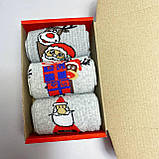 Подарунковий набір чоловічих Новорічних червоних шкарпеток 40-45 на 3 пари в коробці Br BAR, фото 2