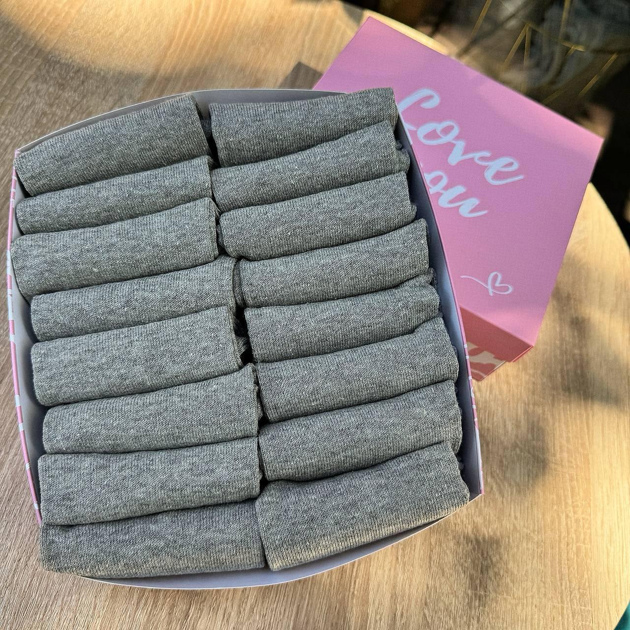 Комплект шкарпеток чоловічих сірих укорочених на літо практичних трикотажних 41-45 16 шт у прикольній Br BAR, фото 1