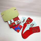 Прикольний бокс чоловічих шкарпеток на 4 пари 40-45 р з новорічним принтом високі трикотажні кольорові стильні Br BAR, фото 3