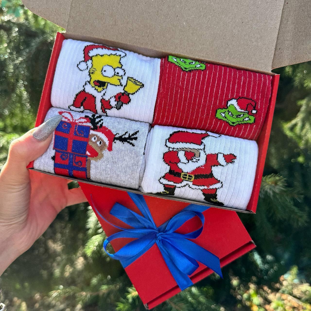 Новорічний бокс чоловічих шкарпеток на 4 пари 40-45 р. з якісним принтом високі бавовняні кольорові стильні Br BAR, фото 1