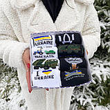 Новорічний набір жіночих якісних чорно-білих бавовняних шкарпеток 8 шт 36-41 з патріотичним принтом Br BAR, фото 7