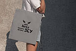 Патріотична сумка жіноча шоппер з принтом "Мій ангел носить форму ЗСУ" сіра з поліестеру компактна Br BAR, фото 3