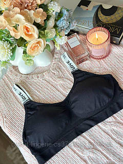 Базовий топ на контрасних резинках