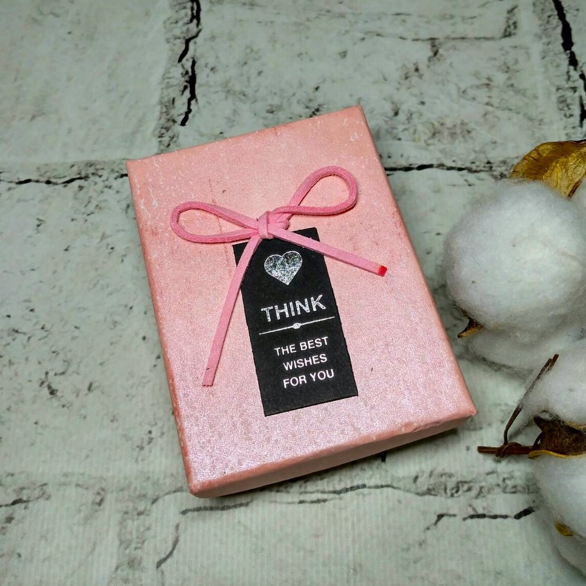 Подарункова коробка для прикрас біжутерії 9х7х2,7 см Рожева 804-1