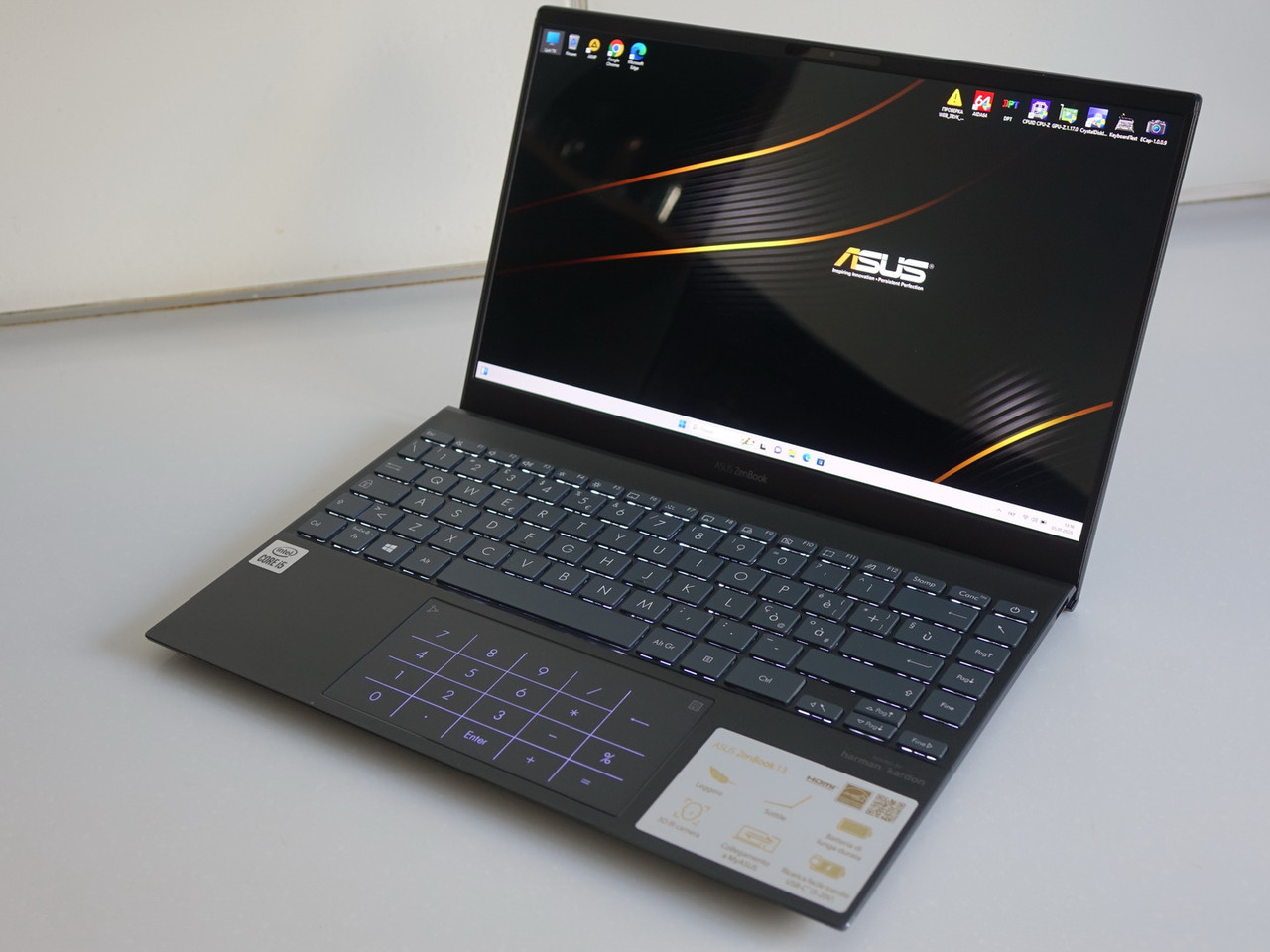 OLED Ультрабук Asis ZenBook 13 UX325JA 13.3 FHD i5-1035G4 8GB 512GB Автономность 20ч Win11