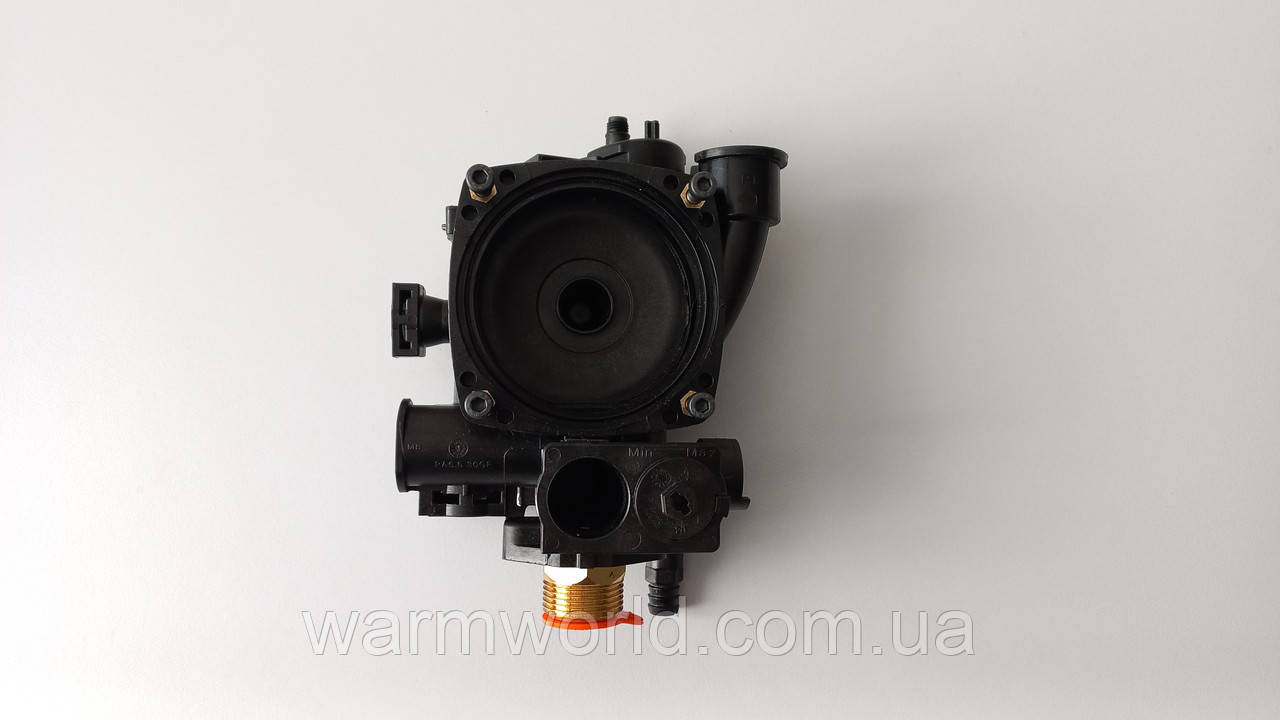 1.033591 Корпус насоса Viсtrix Tera, Exa 28-32 Immergas