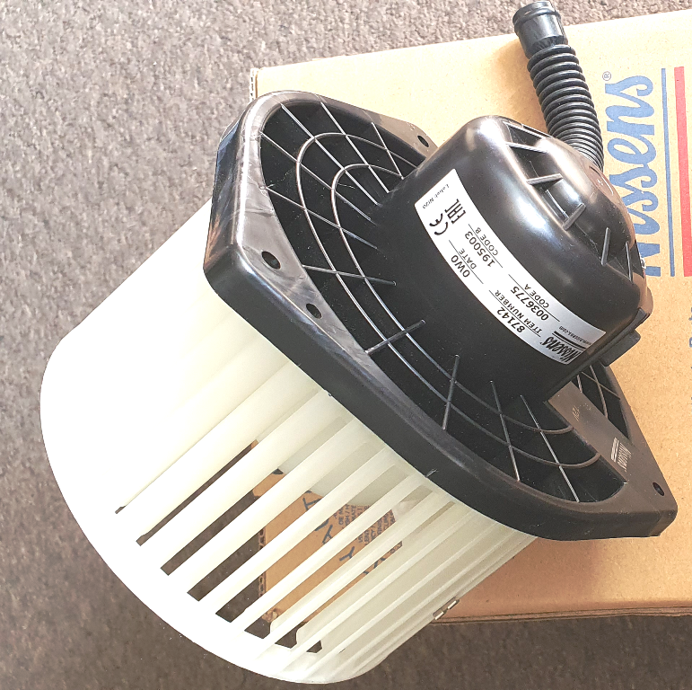 Вентилятор системи вентиляції салону Nissens 87142, Mitsubishi ASX, Lancer, Outlander 2003- OEM 7802A357