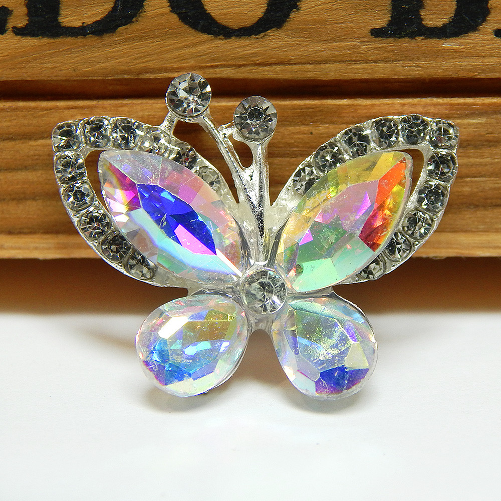 Стразовий декор «Метелик», на сріблястій основі, 2,8х2,1 см, АБ