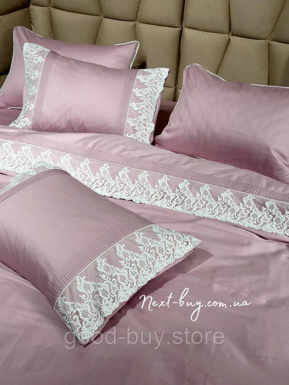 Постільна білизна Maison D&#039;or Gloria dark lilac 200x220см сатин з мереживом фіолетовий