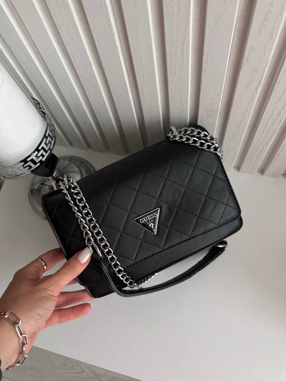 Сумка жіноча Guess чорний через плече