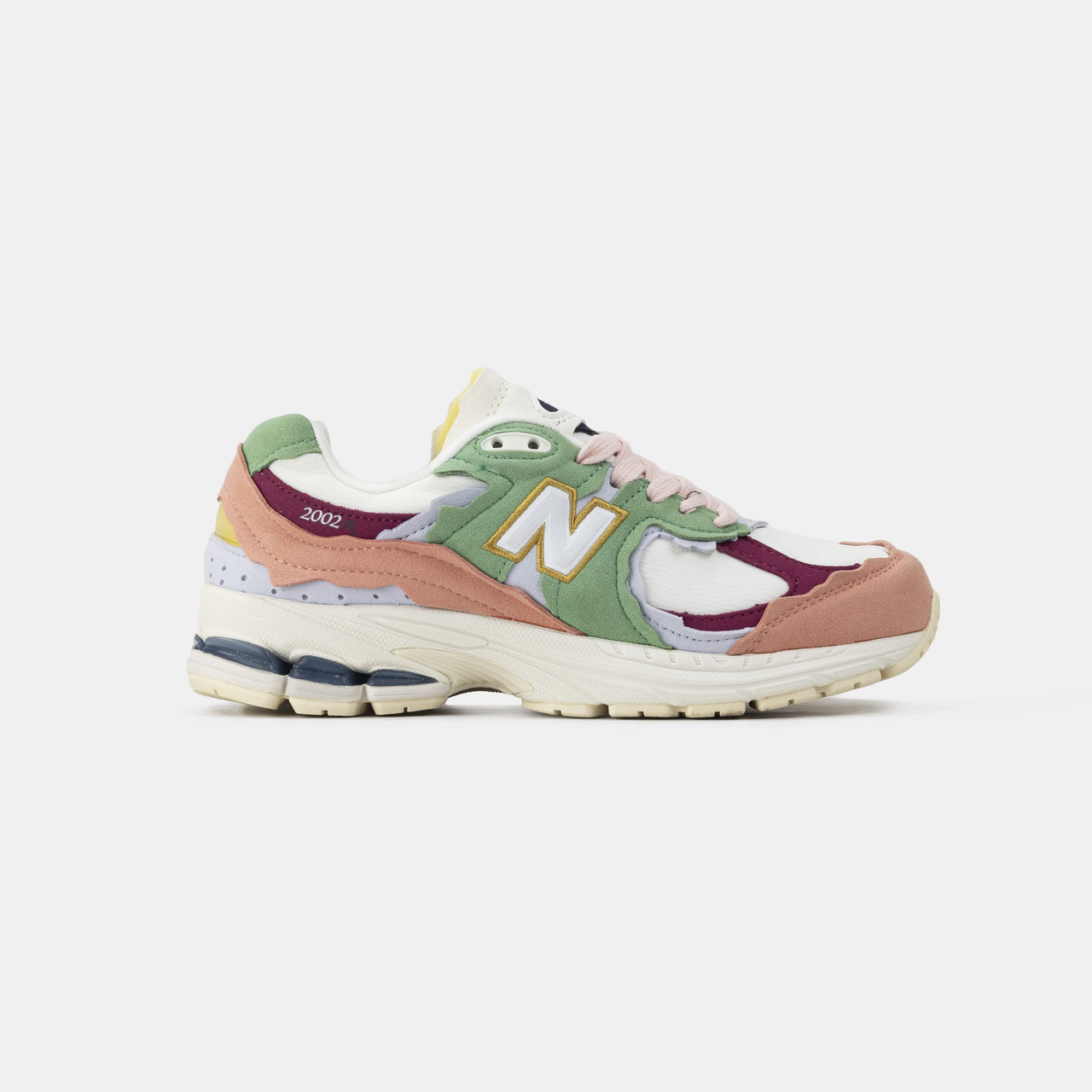 Жіночі Кросівки New Balance 2002R White Pink Green / Нью Беланс 2002Р Білі з Рожевим та Зеленим