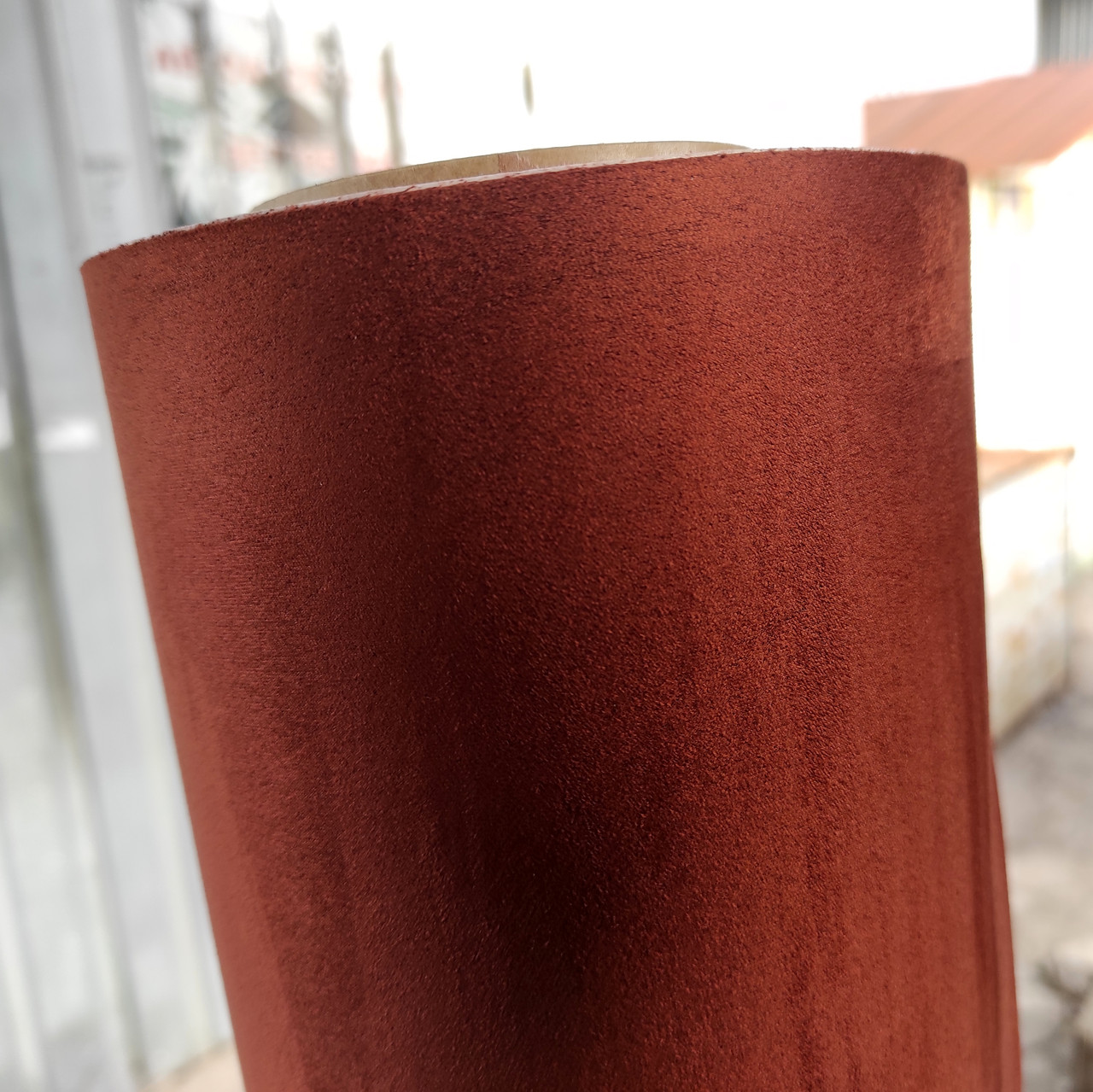 Алькантара самоклейна коричнева для салону авто 152 см.х1м.