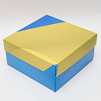 Подарункова коробка 195*195*97 (СЛАВА УКРАЇНІ)