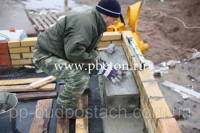 . Для зниження теплових втрат, жб перекриття необхідно утеплювати, а з метою комфортної експлуатації підлог покриття повинне мати низький показник теплозасвоєння. Чим він вище, тим холодніше буде підлогу. Високий показник теплопровідності у бетону, мармур, кахлю, а у дерева він мінімальний. Тому в житлових приміщеннях, коридорах і передпокоях в якості покриття підлоги рекомендують використовувати дерев'яна яні дошки і паркет. У місцях використання мармур, бетону та кахлю облаштовують електричні теплі підлоги. З чого будувати будинок . Для зниження теплових втрат, жб перекриття необхідно утеплювати, а з метою комфортної експлуатації підлог покриття повинне мати низький показник теплозасвоєння. Чим він вище, тим холодніше буде підлогу. Високий показник теплопровідності у бетону, мармур, кахлю, а у дерева він мінімальний. Тому в житлових приміщеннях, коридорах і передпокоях в якості покриття підлоги рекомендують використовувати дерев'яна яні дошки і паркет. У місцях використання мармур, бетону та кахлю облаштовують електричні теплі підлоги. З чого будувати будинок