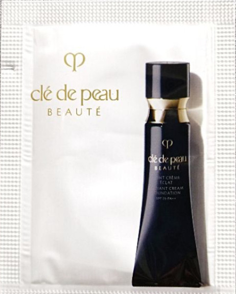 Shiseido Cle De Peau Beaute Radiant Cream Foundation SPF25 PA++ Кремова тональна основа No10, пробник 0.3 г