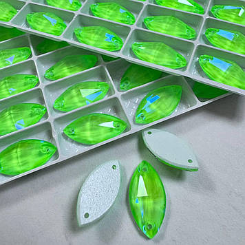 Пришивні човники скло Lux, колір Neon Green Delight, 9x18мм, 1шт