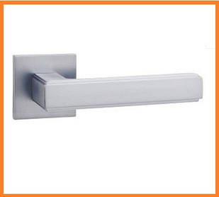 Дверна ручка GENRICH R77.215 MCP матовий хром