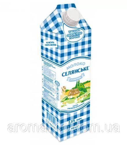 Молоко "Селянське" 2,5% жиру 950г питне ультрапастеризоване (особл.)